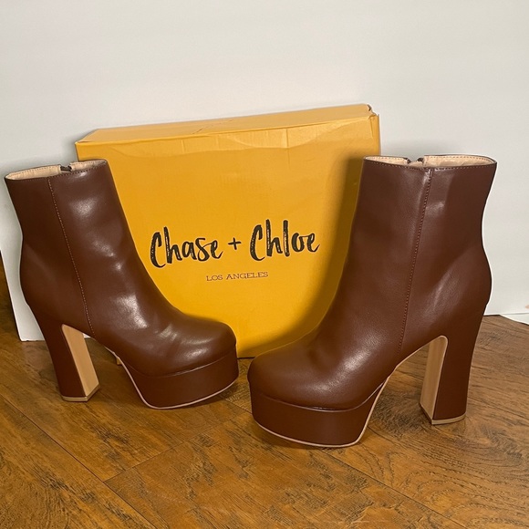 Chase&Chloe brown faux leather heeled booties side zip block heel platform sz 9 - Picture 2 of 14